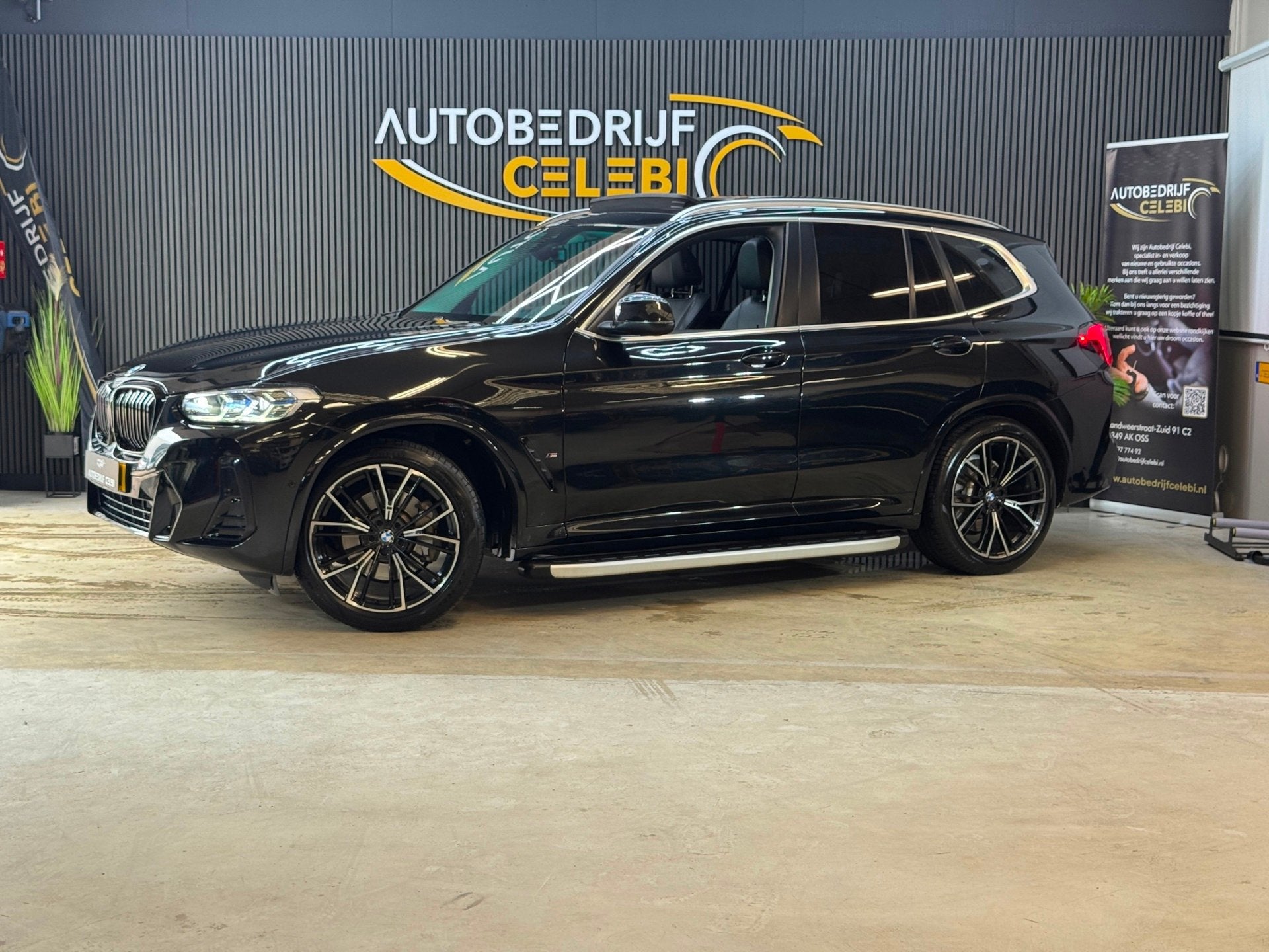 BMW X3 XDrive30i High Executive | M-SPORT | AUTOMAAT | PANO, Auto's, BMW, Gebruikt, 4 cilinders, Zwart, Bedrijf