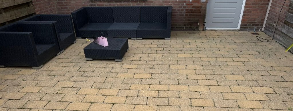 GRATIS ruim 25m2 gele koppelstones, Tuin en Terras, Ophalen, Gebruikt, Klinkers, 10 m² of meer