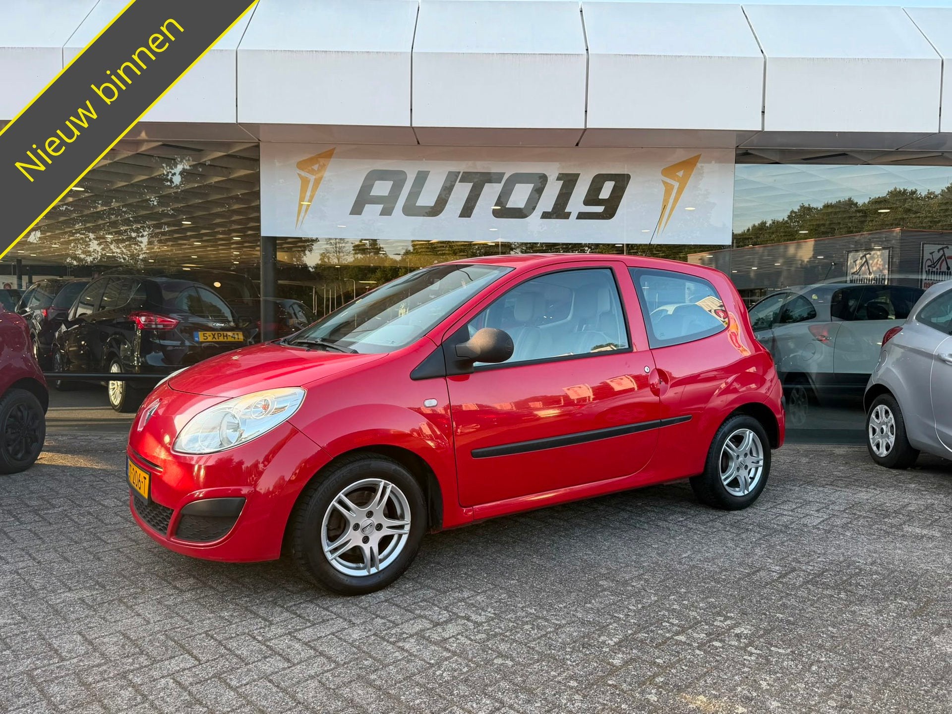 Renault Twingo 1.2 Expression, Voorwielaandrijving, Gebruikt, 31 €/maand, 4 cilinders
