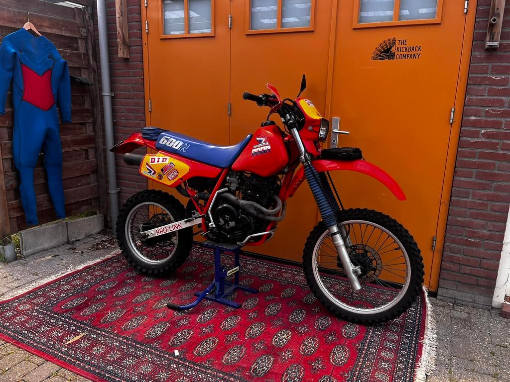 Honda XR600R - klassieke enduro - gereviseerd, Motoren, Occasion, Bedrijf, Enduro, Minimaal motorrijbewijs A2