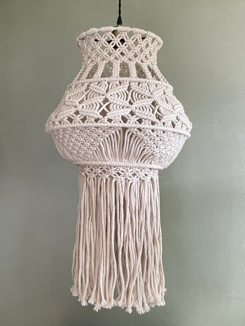 Macrame witte hanglamp 2x, Huis en Inrichting, Lampen | Hanglampen, 50 tot 75 cm, Bohemian, Ophalen of Verzenden, Zo goed als nieuw