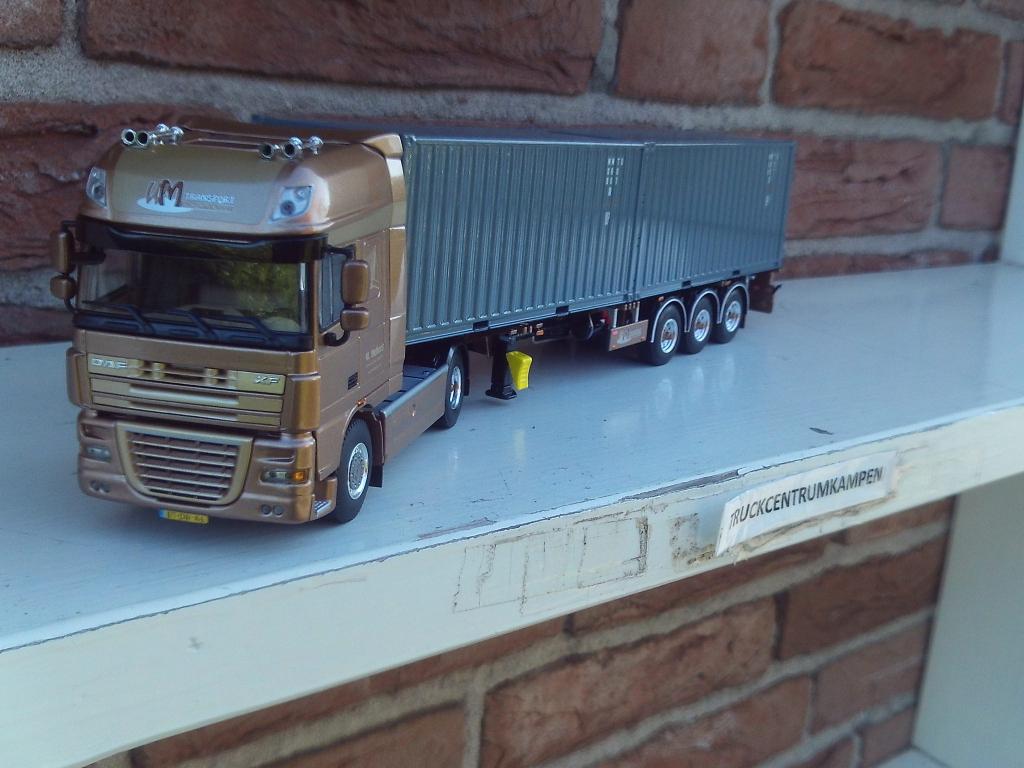 WSI  Daf  XF  105   SC  van  WM  Transport.