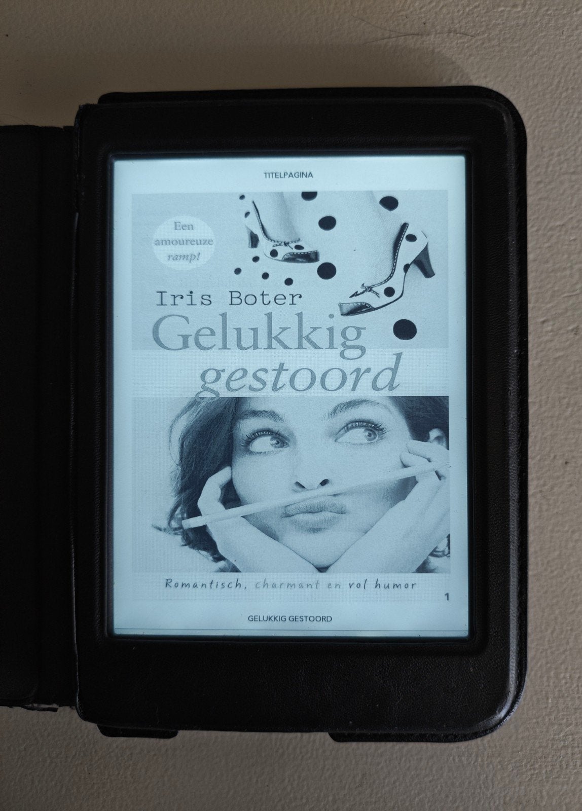 Kobo Nia e-reader 8GB met 3800 boeken en sleepcover, Computers en Software, 8 GB, 6 inch of minder, Kobo, Ophalen of Verzenden