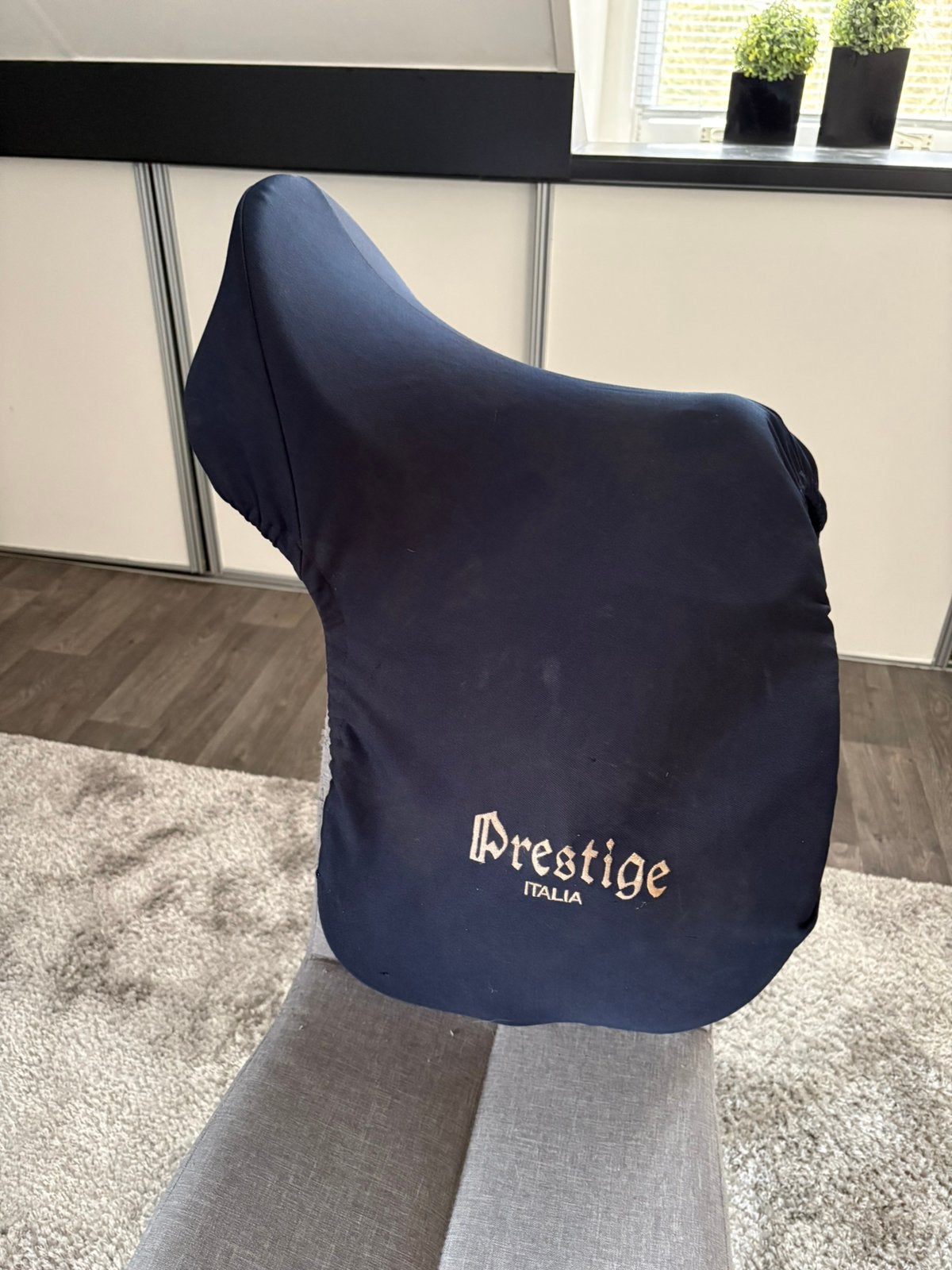 Prestige zadel, Dieren en Toebehoren, Ophalen, M (17 inch), Prestige, Zo goed als nieuw