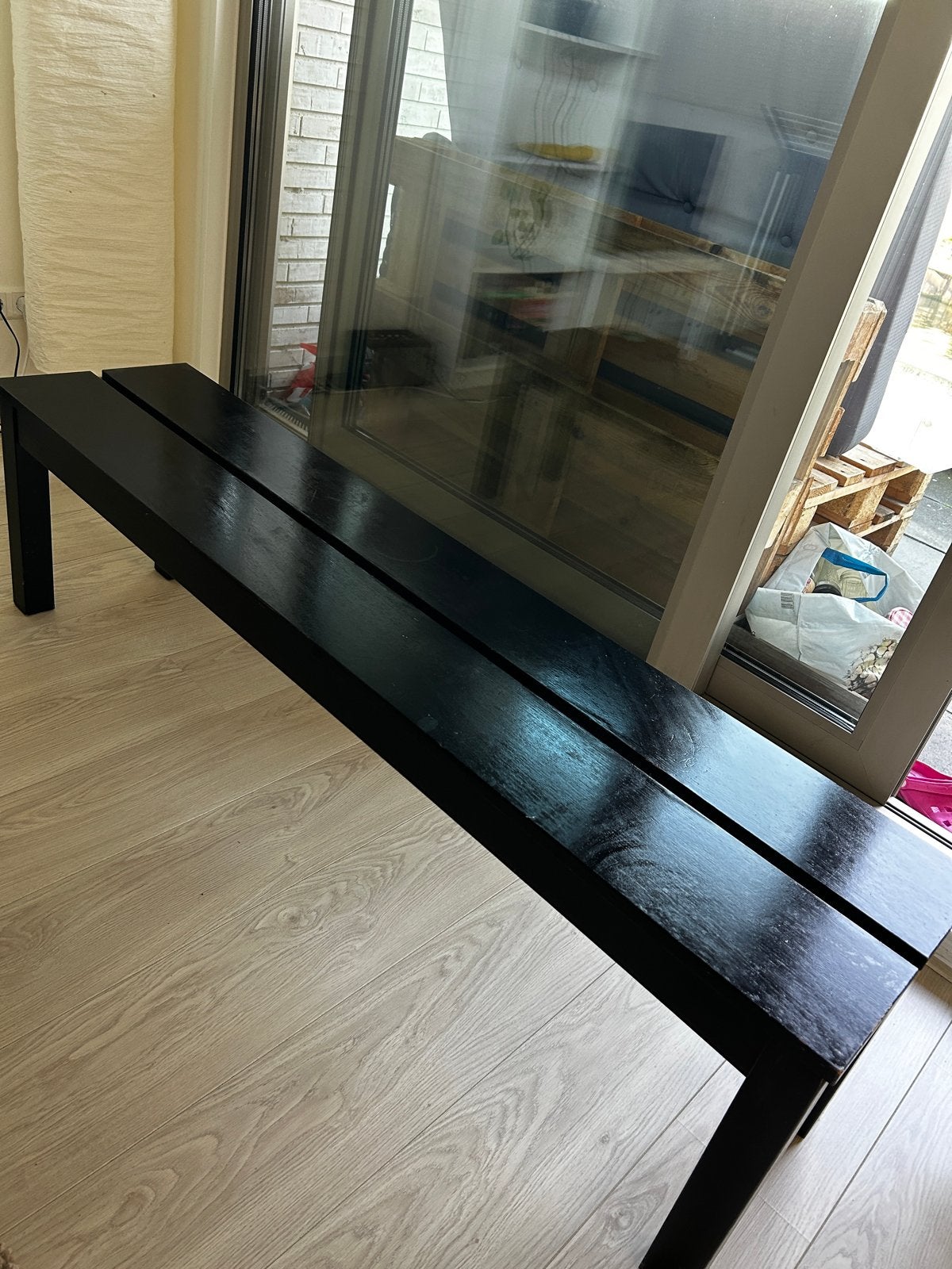Dark brown wooden bench, Ophalen, Bruin, Zo goed als nieuw, Vier