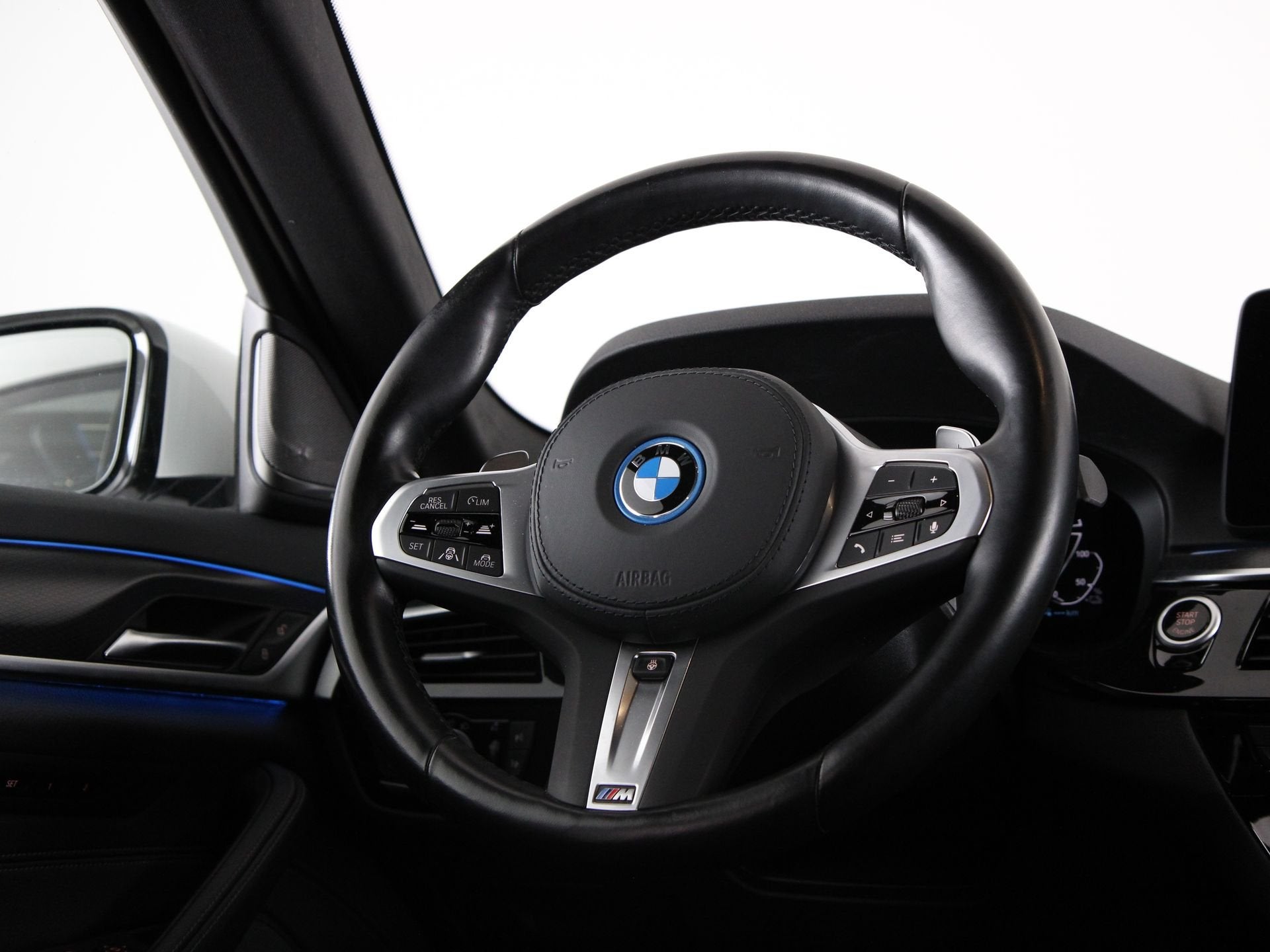 BMW 5 Serie 545e Sedan xDrive High Executive M-Sport, Auto's, Dealer onderhouden, Gebruikt, 394 pk, Overige brandstoffen
