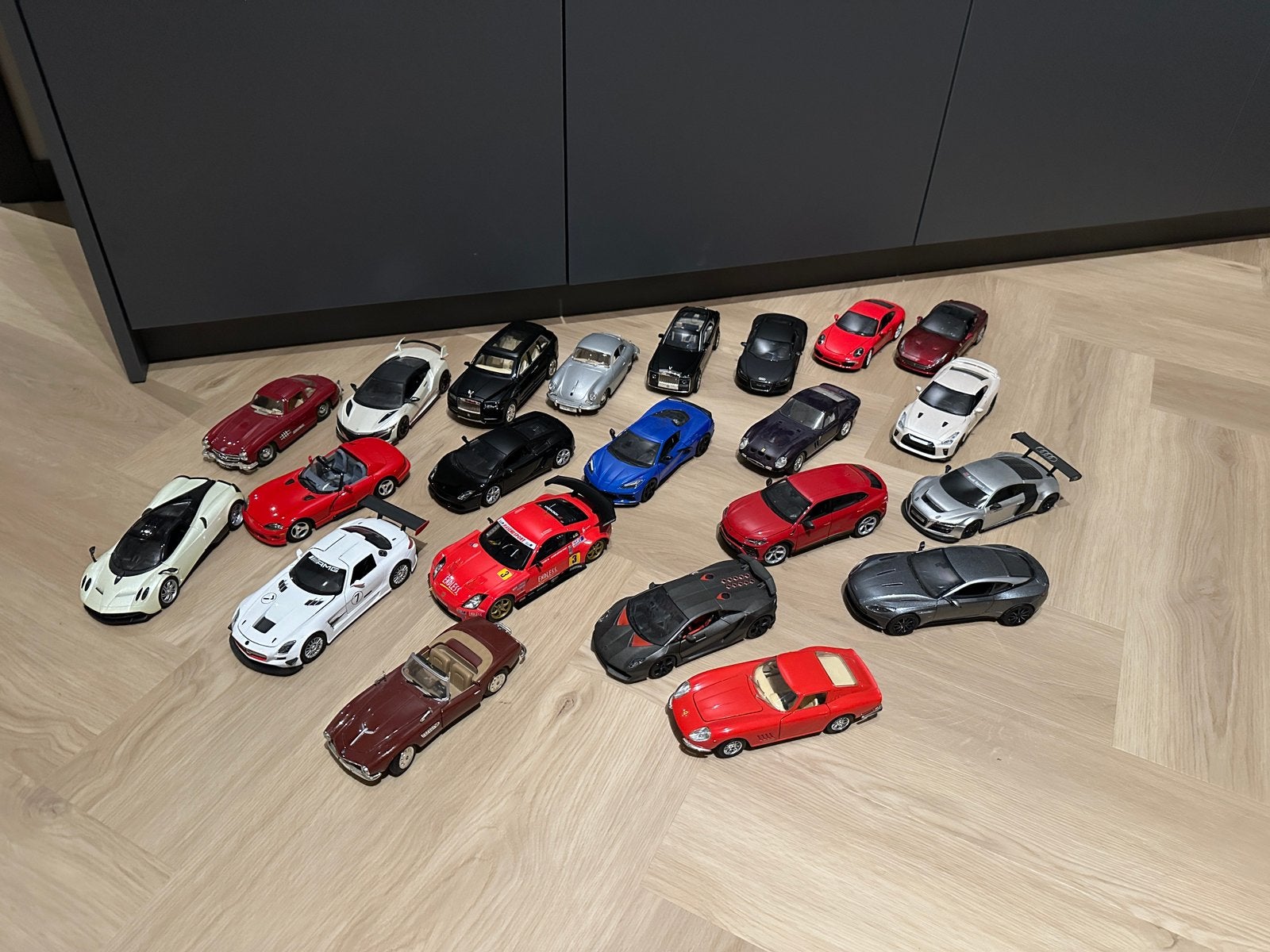Partij modelauto’s 1:24 modelwagens, Ophalen of Verzenden, Zo goed als nieuw, Bburago
