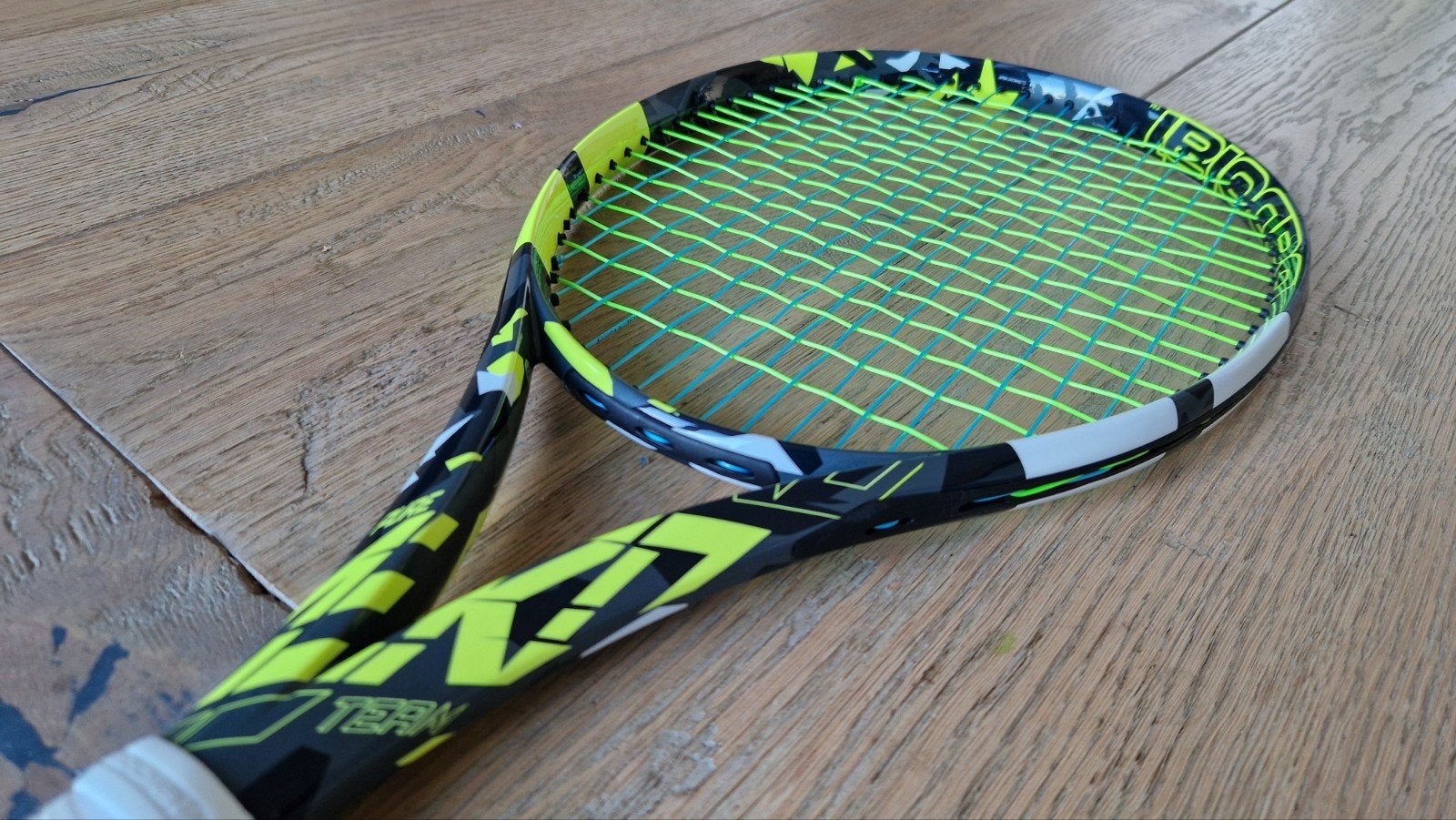 Babolat Pure Aero Team (8 mnd oud), Sport en Fitness, Tennis, Ophalen of Verzenden, Zo goed als nieuw, Racket, Babolat