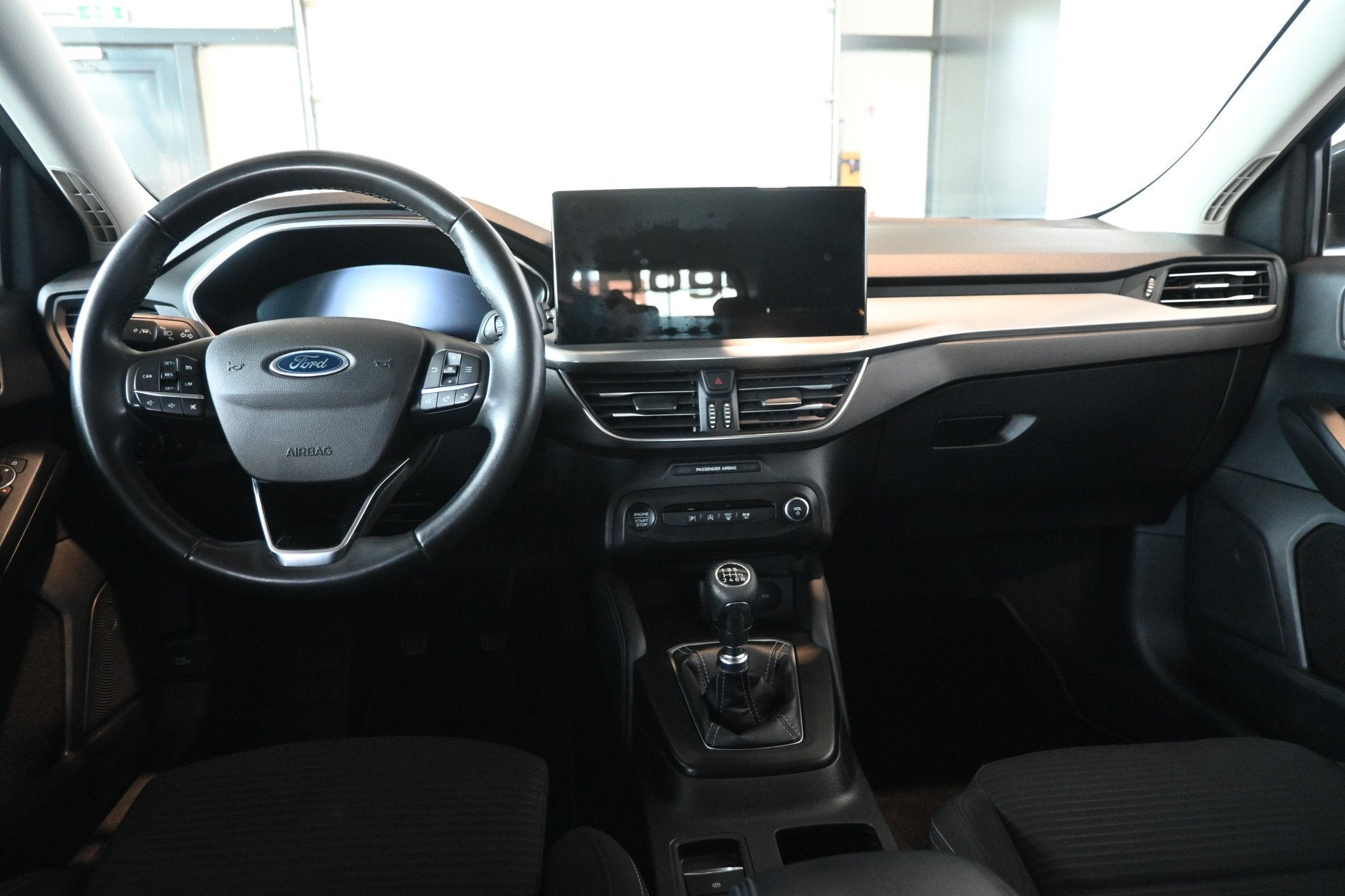 Ford FOCUS Wagon 1.0 EcoBoost Hybrid Titanium X Nap! Cruise, Gebruikt, Met garantie (alle), Automatische klimaatregeling, Origineel Nederlands