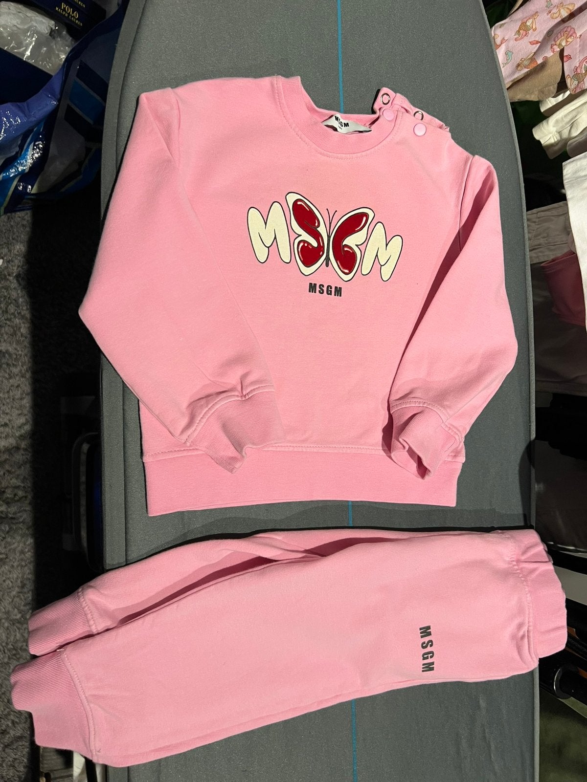 MSGM joggingpak maat 92 origineel zgan, Kinderen en Baby's, Kinderkleding | Maat 92, Meisje, Ophalen of Verzenden, Zo goed als nieuw