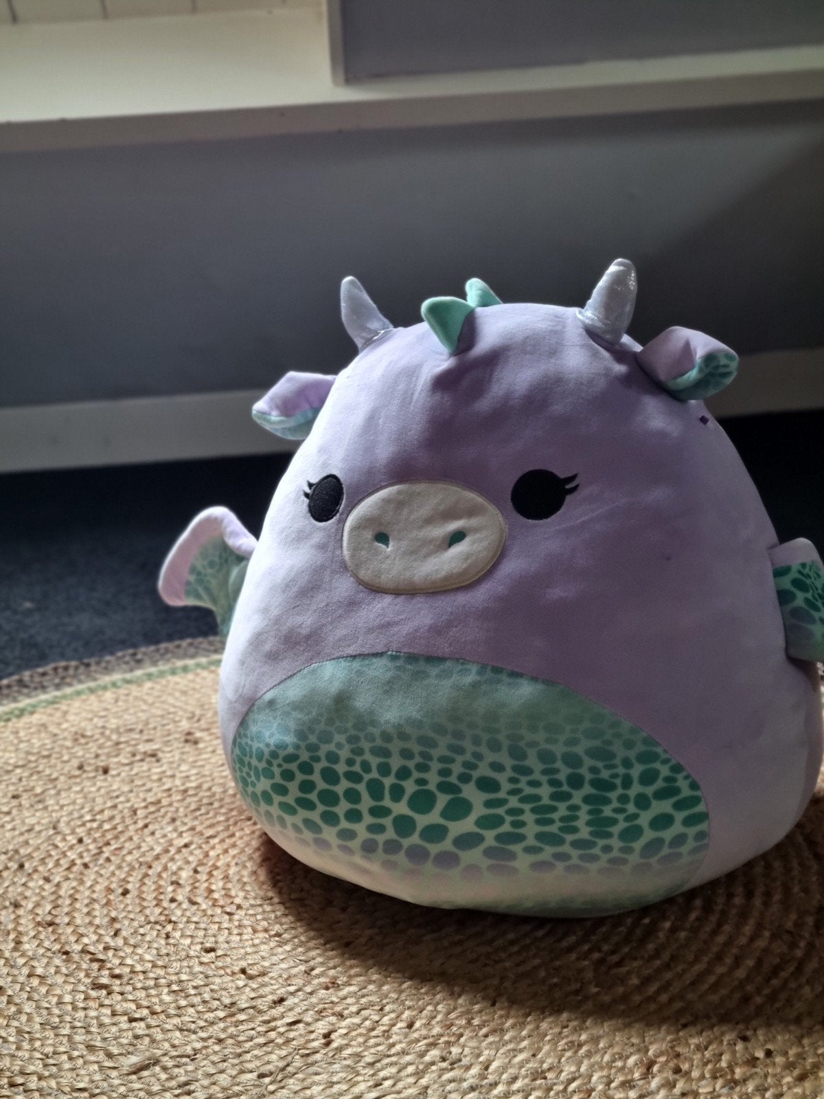 Grote squishmallow draak paars, Gebruikt, Dinosaurus, Middelgroot (20 tot 80 cm), Squishmallow