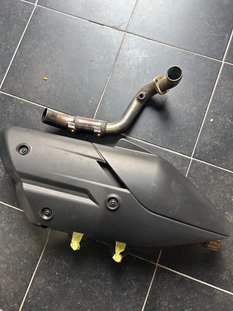 Piaggio Beverly 400 uitlaat/windscherm en vario, Ophalen of Verzenden, Zo goed als nieuw