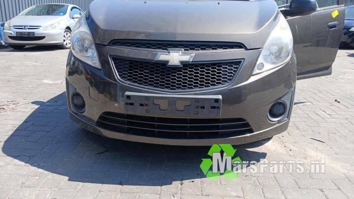 Voorbumper van een Chevrolet Spark, Auto-onderdelen, Gebruikt, -, Ophalen of Verzenden, Bumper