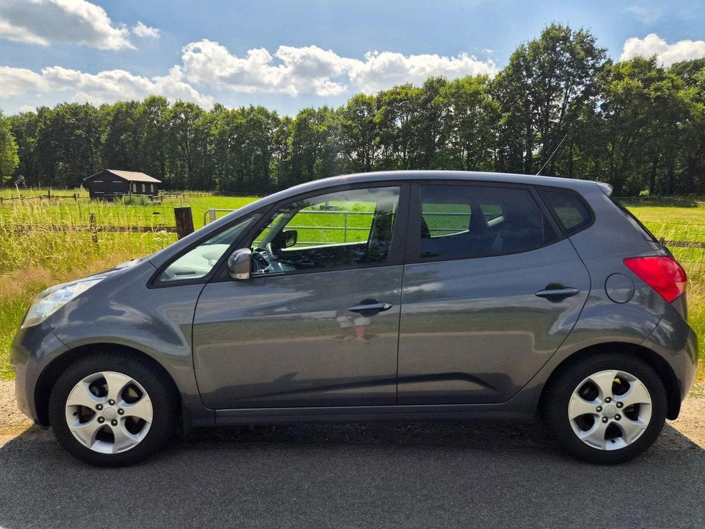 Kia Venga 1.6 CVVT X-ecutive AUTOMAAT! top ond. met trekhaak, Auto's, Kia, Euro 5, 1591 cc, 550 kg, 1100 kg