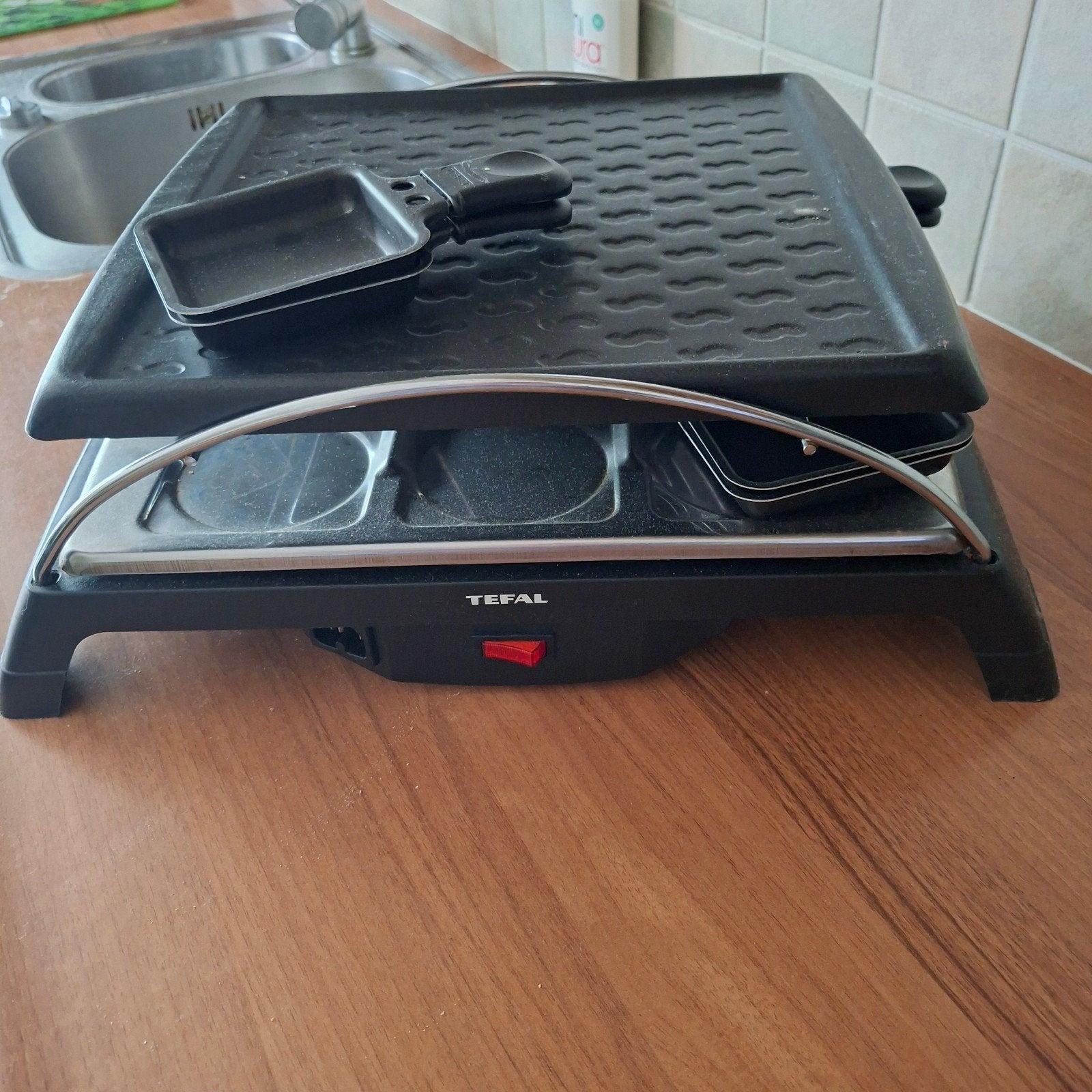 Tefal Raclette Grill met 8 pannetjes, Ophalen, Gebruikt, 8 personen of meer