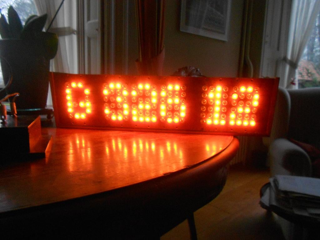 Zelfbouw elektronisch numeriek Psalmbord Score, Ophalen of Verzenden, Gebruikt