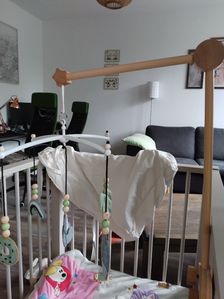 box met matras en mobiel, Kinderen en Baby's, Ophalen, Gebruikt, Rechthoekig, In hoogte verstelbaar