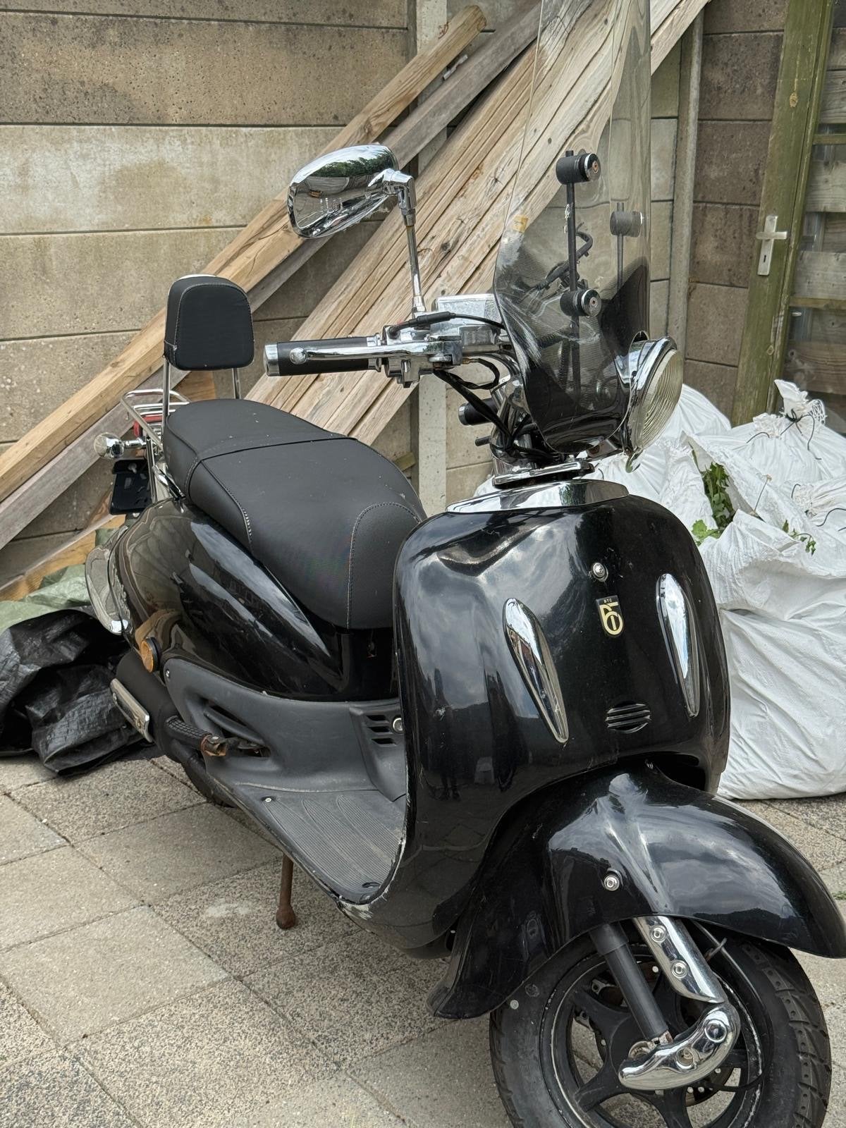 BTC Scooter, Ophalen, Gebruikt, Maximaal 45 km/u, Benzine