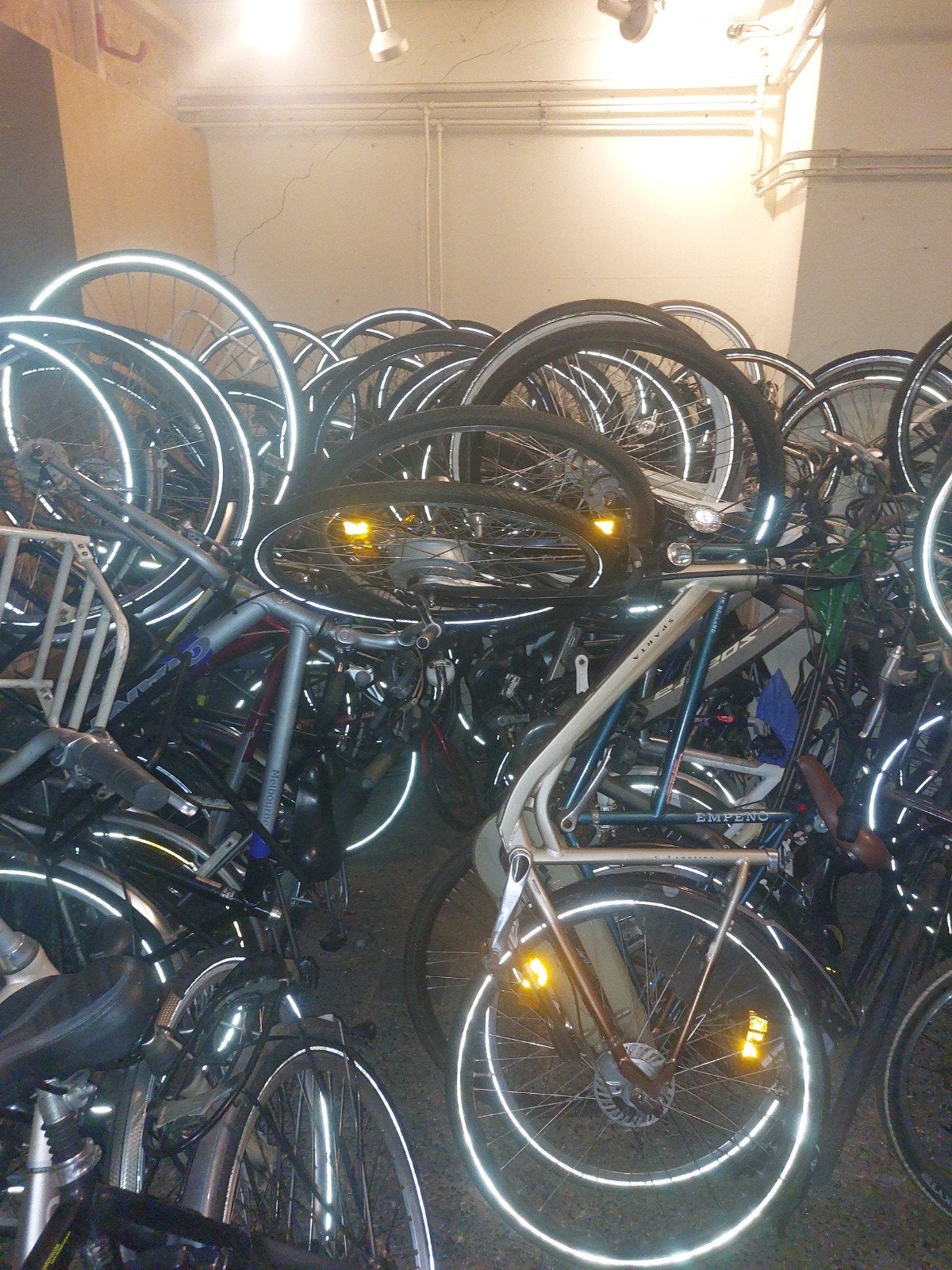 Partij van 40 fietsen - Opknappers, Fietsen en Brommers, Fietsen | Dames | Damesfietsen, Ophalen of Verzenden