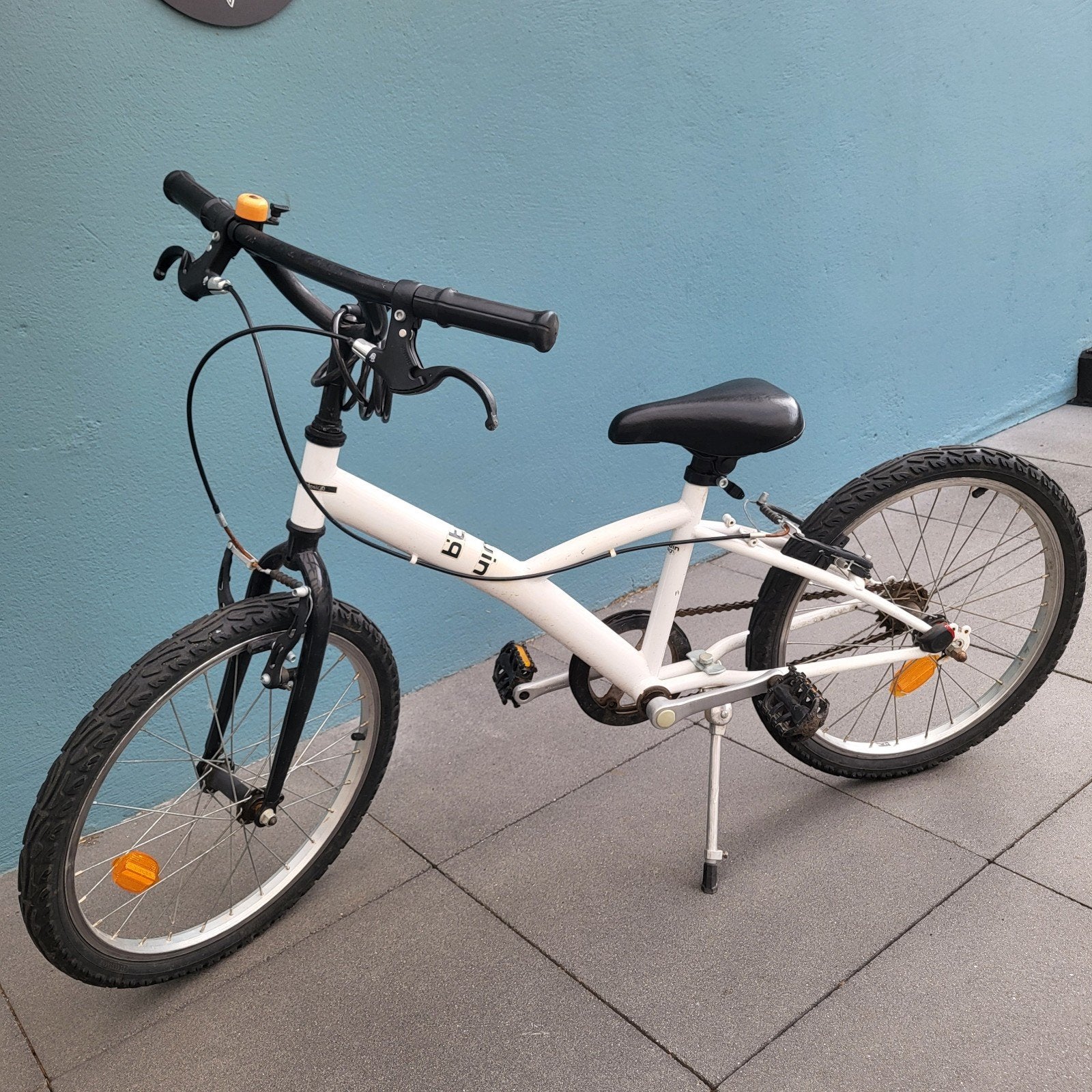 B'twin kinderfiets 20 inch - Wit, Ophalen, 20 inch of meer, Gebruikt, Velgrem