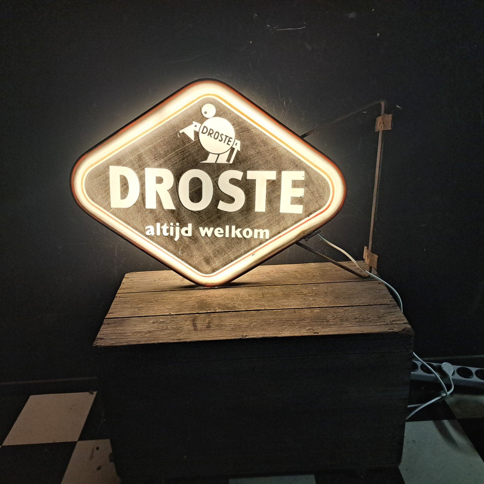 Droste chocolade lichtbak, Verzamelen, Ophalen, Gebruikt, Lichtbak of (neon) lamp