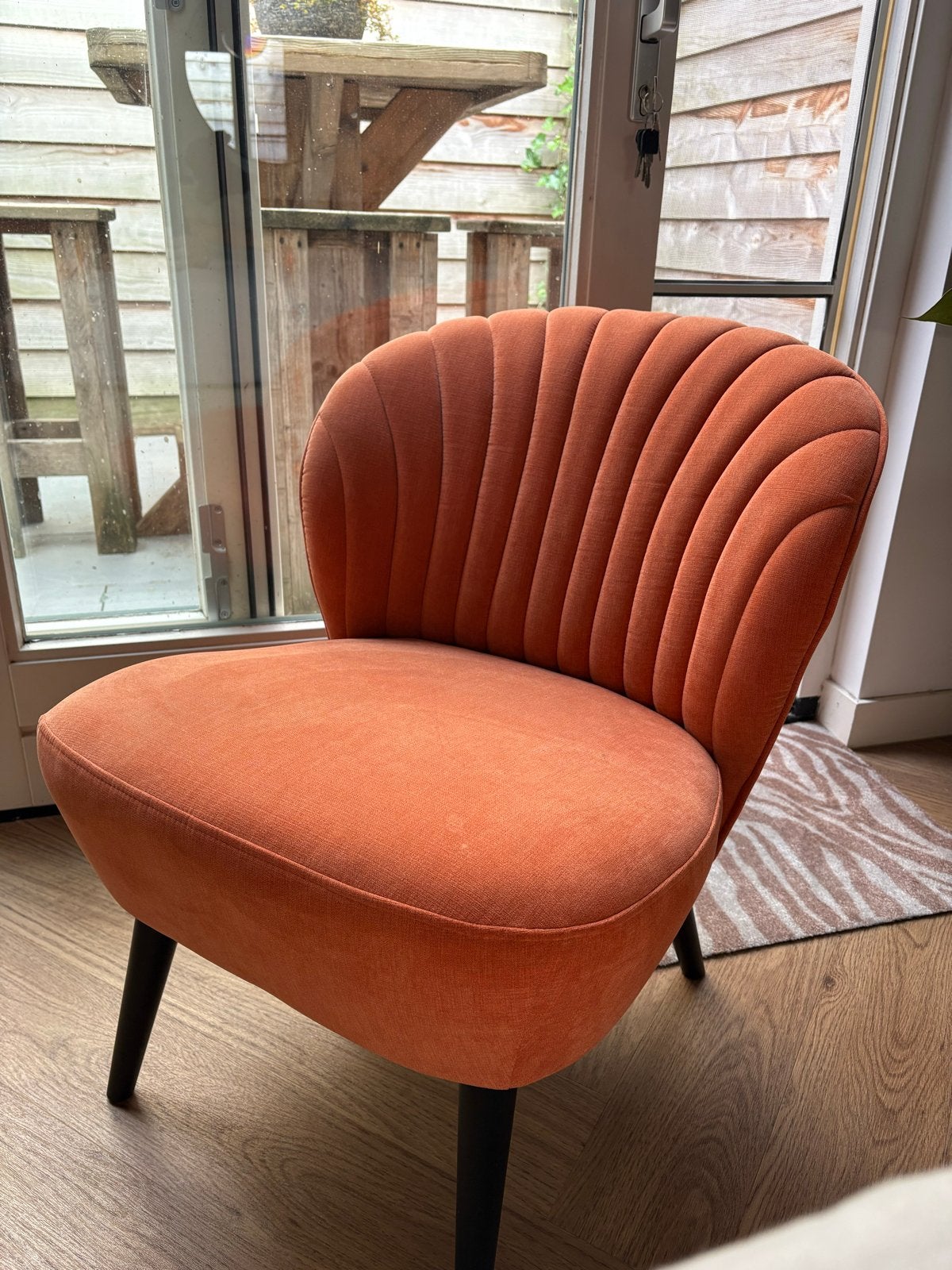 Fauteuil krukje/stoeltje in zalmkleur, Huis en Inrichting, Fauteuils, Ophalen, Gebruikt, Minder dan 75 cm, Stof