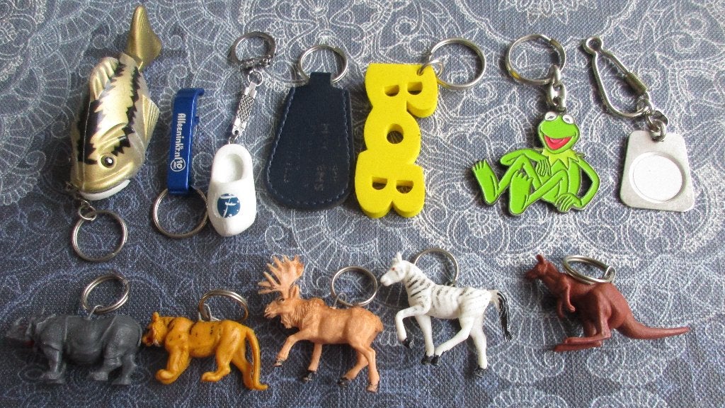 12 verschillende sleutelhangers / 6 met dieren eraan, Verzamelen, Sleutelhangers, Ophalen of Verzenden, Dier of Natuur