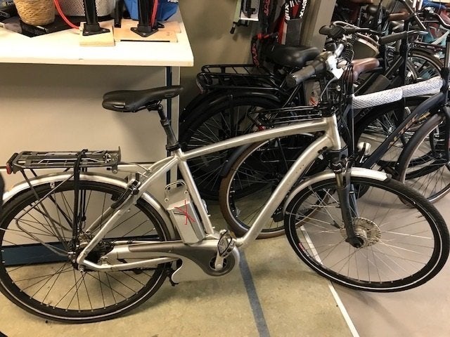 28 inch E-bikes, Voor- middenmotor direct leverbaar, Ophalen of Verzenden, Zo goed als nieuw