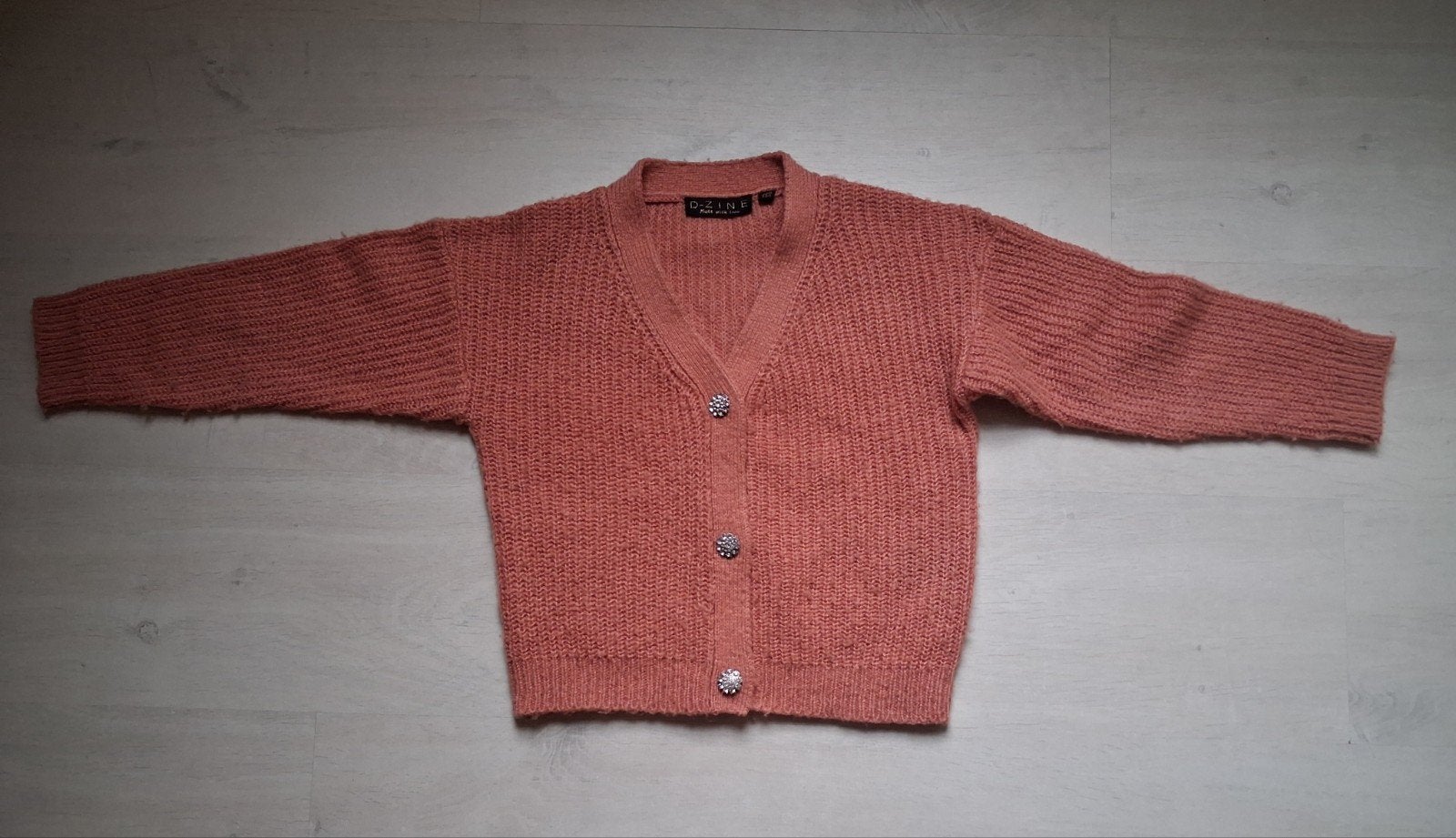 D-ZINE Oud-Roze Gebreid Vest Maat 128/134 met Strass Knopen, Meisje, Trui of Vest, D-ZINE, Ophalen of Verzenden