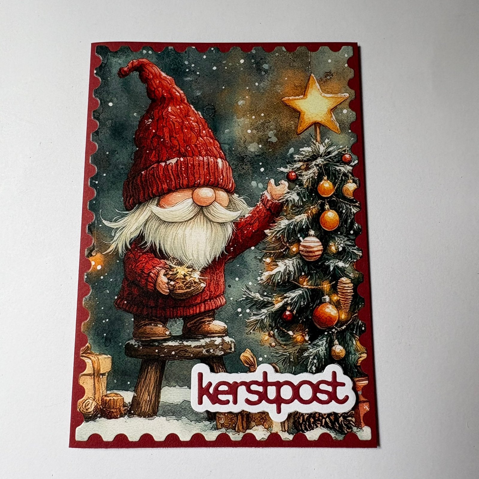 Paper favourites / craftlab kerstkaart gnome 4, Ophalen of Verzenden, Zo goed als nieuw, Overige thema's