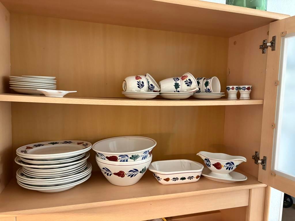 Grote Boerenbont collectie: servies, kommen, schalen, Ophalen, Gebruikt, Aardewerk, Compleet servies