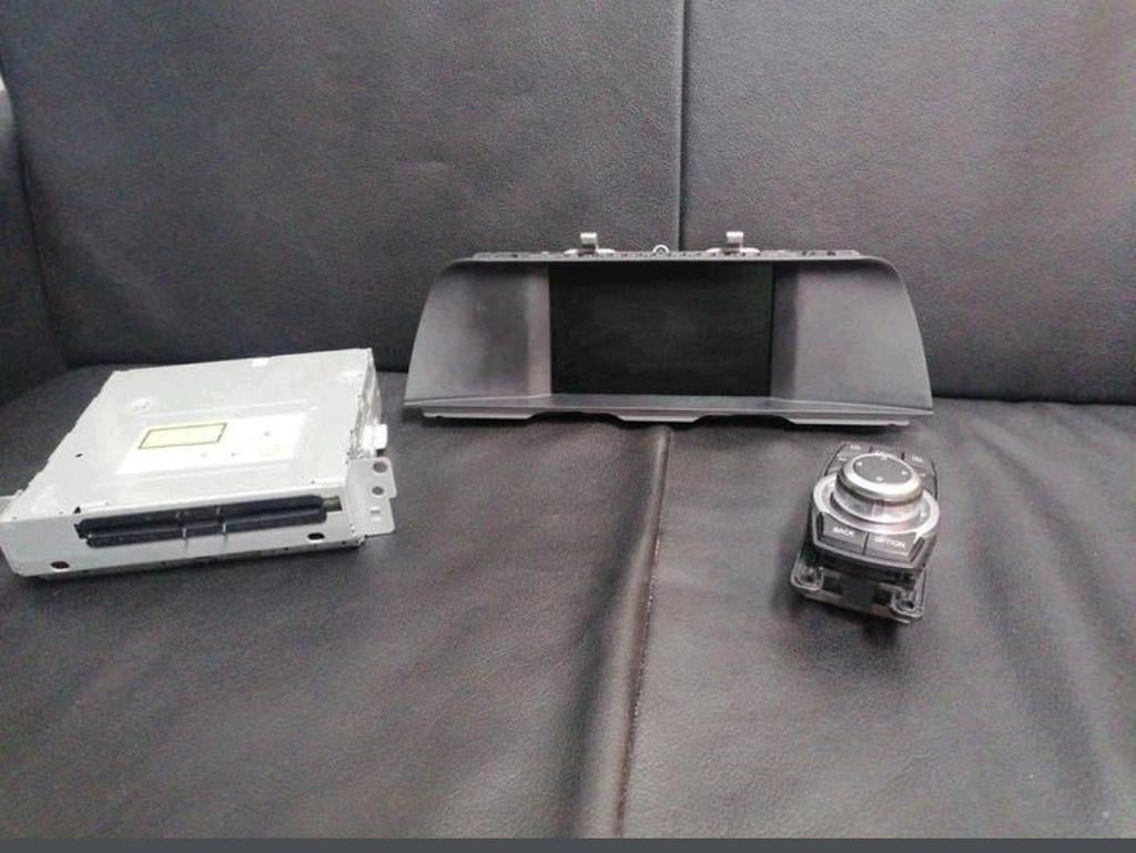BMW f10/f11 klein display navi, Ophalen of Verzenden, Zo goed als nieuw