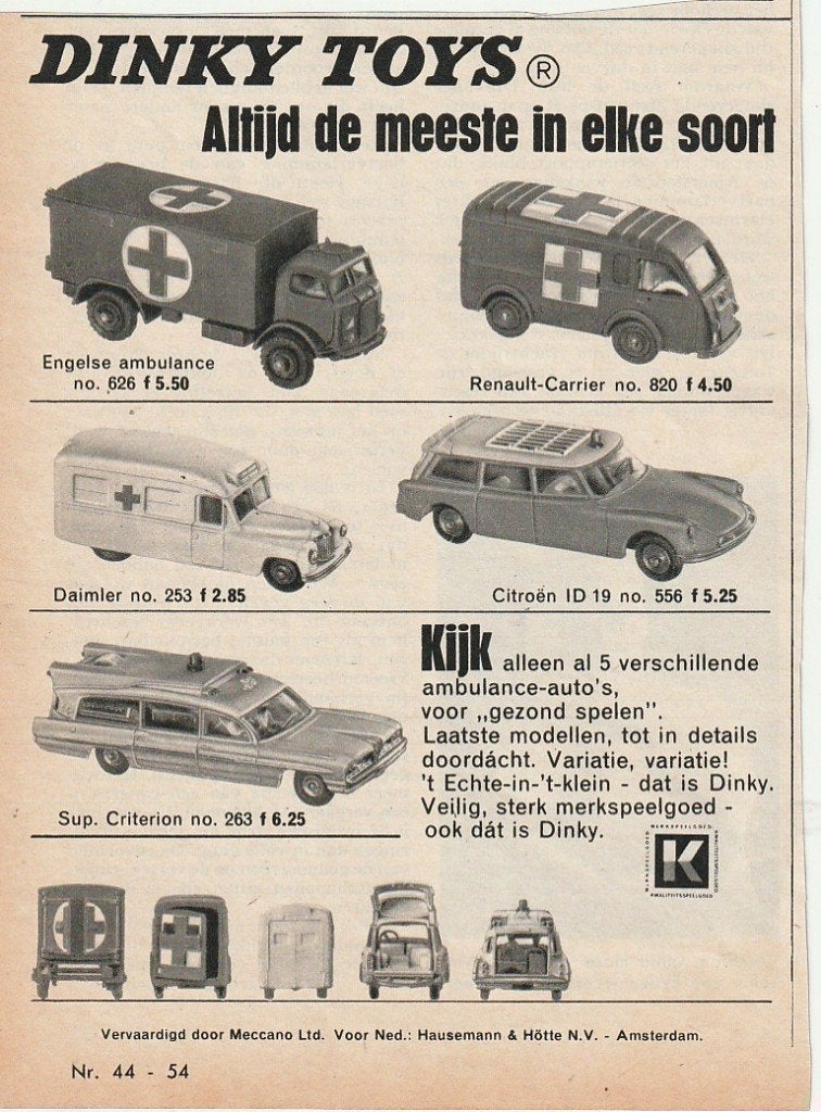 Retro reclame 1962 Dinky Toys ambulances Daimler, Verzenden, Overige typen