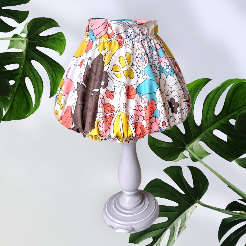 Handgemaakte cover voor lampenkap retro bloemen, -, -, Rond, Nieuw