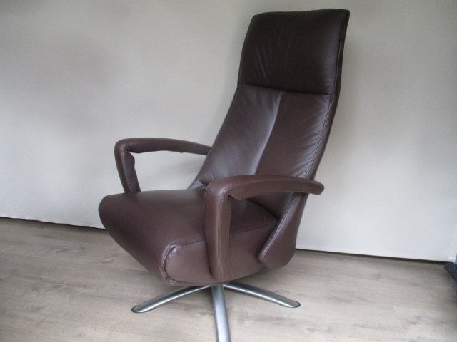 NIEUWSTAAT De Toekomst Twice design relax fauteuil bruin XL, Hout, Ophalen of Verzenden, Zo goed als nieuw, 150 cm of meer