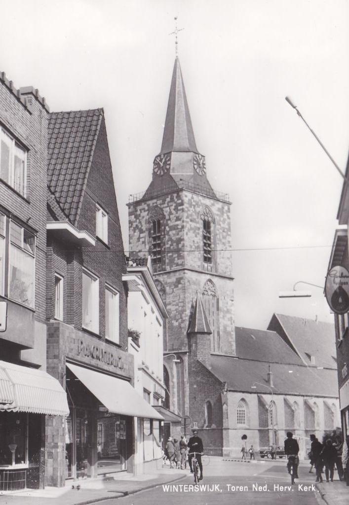 GA1354 Toren N H Kerk Winterswijk 1976 Achterhoek Groenlo, Verzamelen, Ansichtkaarten | Nederland, Verzenden, 1960 tot 1980, Ongelopen