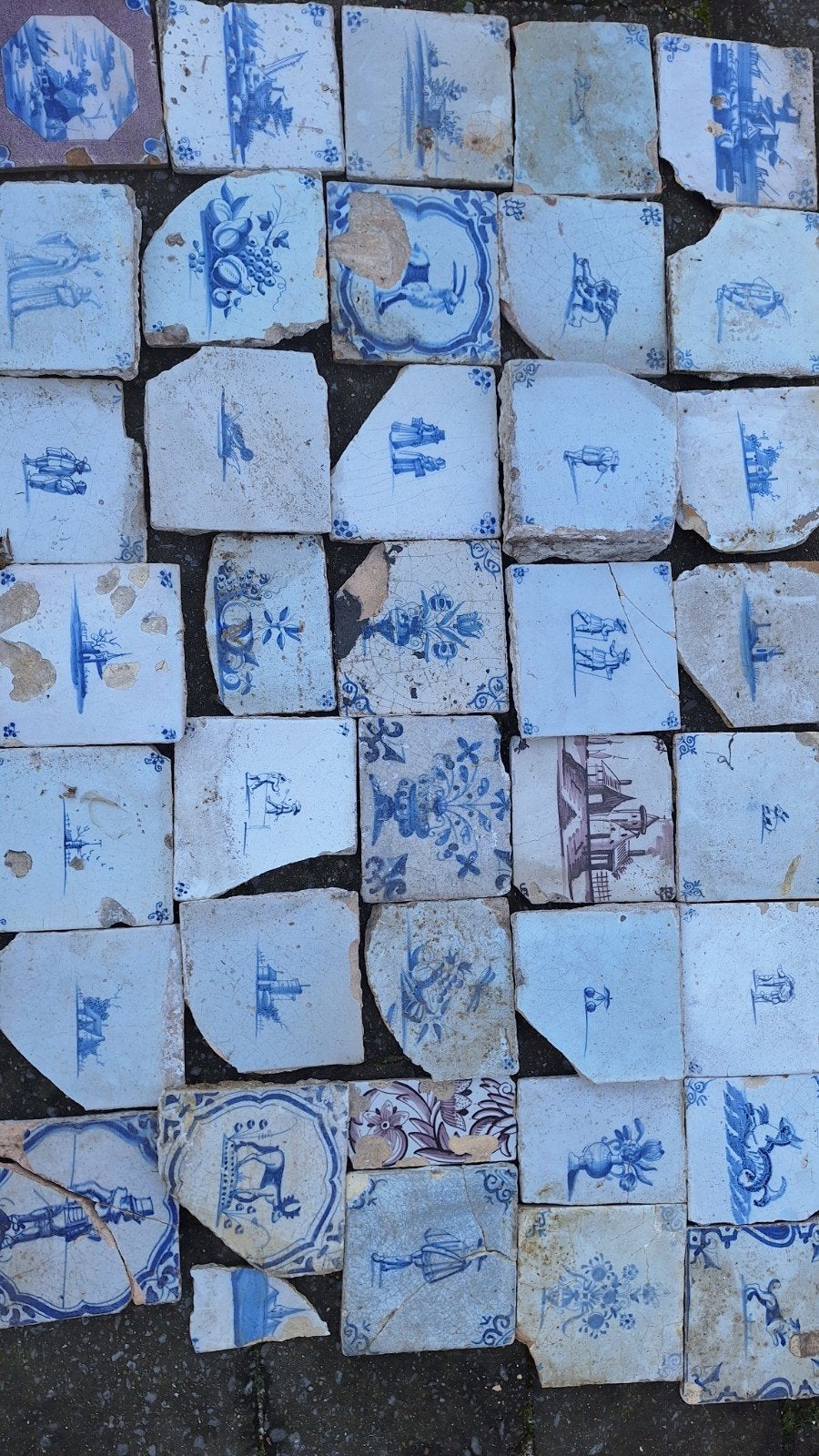 antieke delfts blauwe tegeltjes en witjes, Ophalen