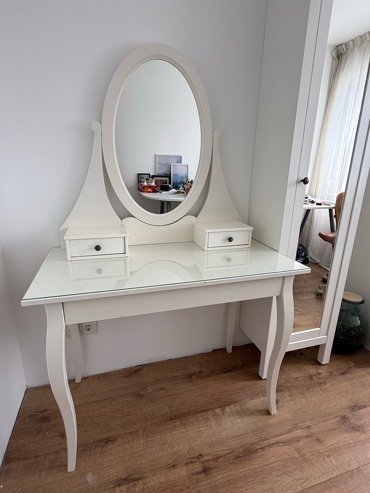 IKEA Hemnes  Kaptafel met spiegel en lades - Gebruikt MZSMW, Ophalen, Gebruikt, 50 tot 100 cm, 150 tot 200 cm