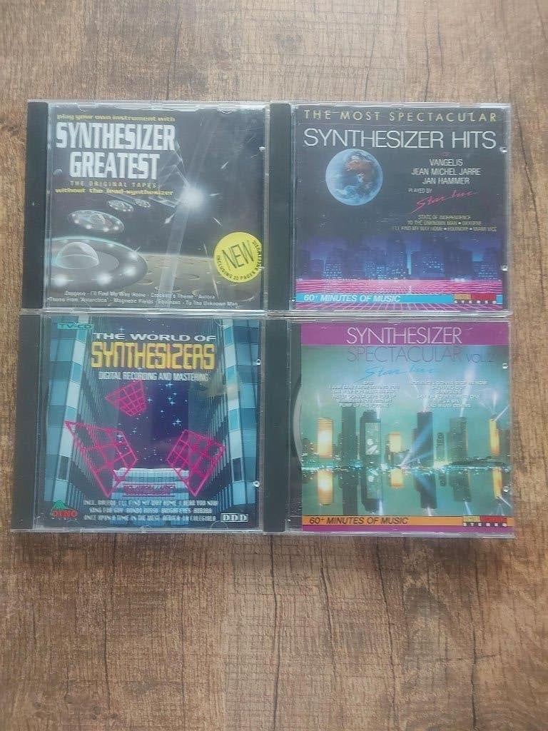 CDs Synthesizer muziek / 4 cds, Ophalen of Verzenden, Gebruikt, Album, Inclusief doosje