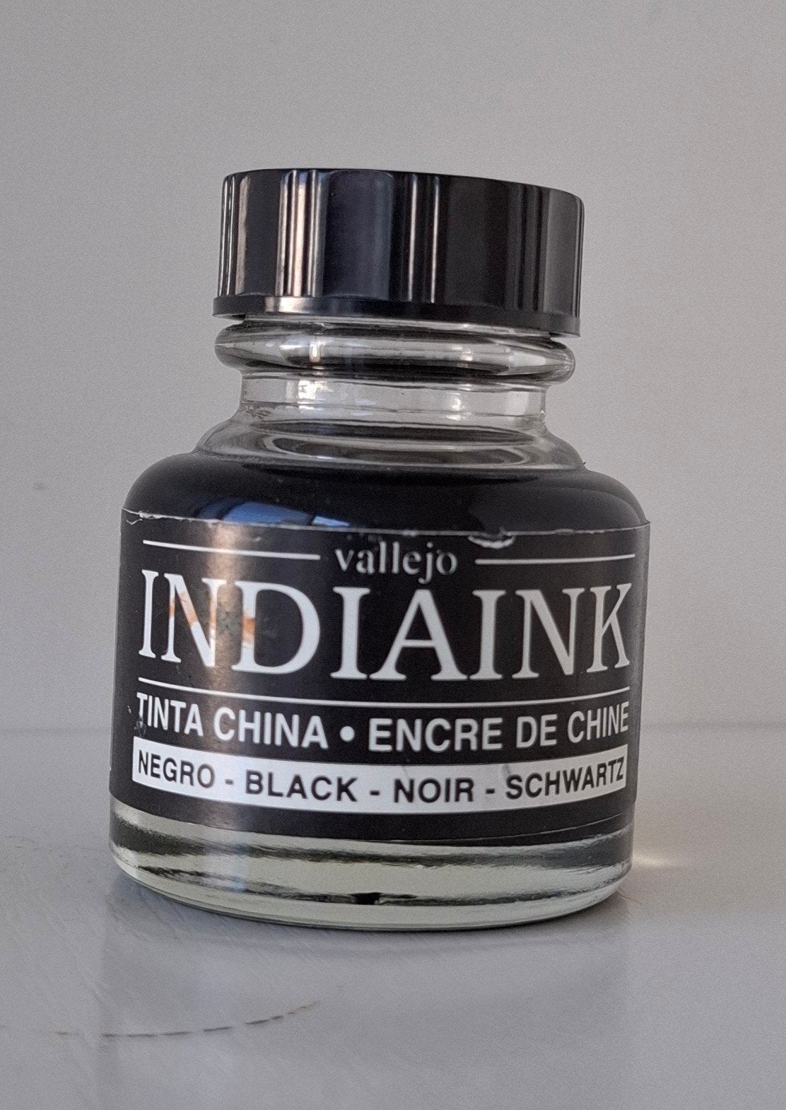 Vallejo India Ink Zwart - 30ml Flesje, Hobby en Vrije tijd, Ophalen of Verzenden, Gebruikt