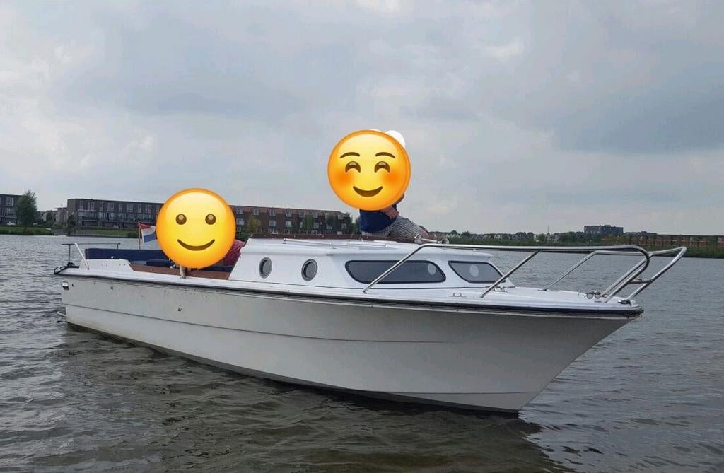 DUBA Polyester Motorkruiser - Klusboot met Mercruiser 140pk, Gebruikt, 50 pk of meer, Ophalen of Verzenden, Polyester