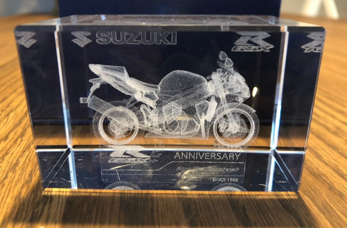 Suzuki GSX R 750 20 th ANNIVERSERY 3D beeltje, Ophalen of Verzenden, Zo goed als nieuw