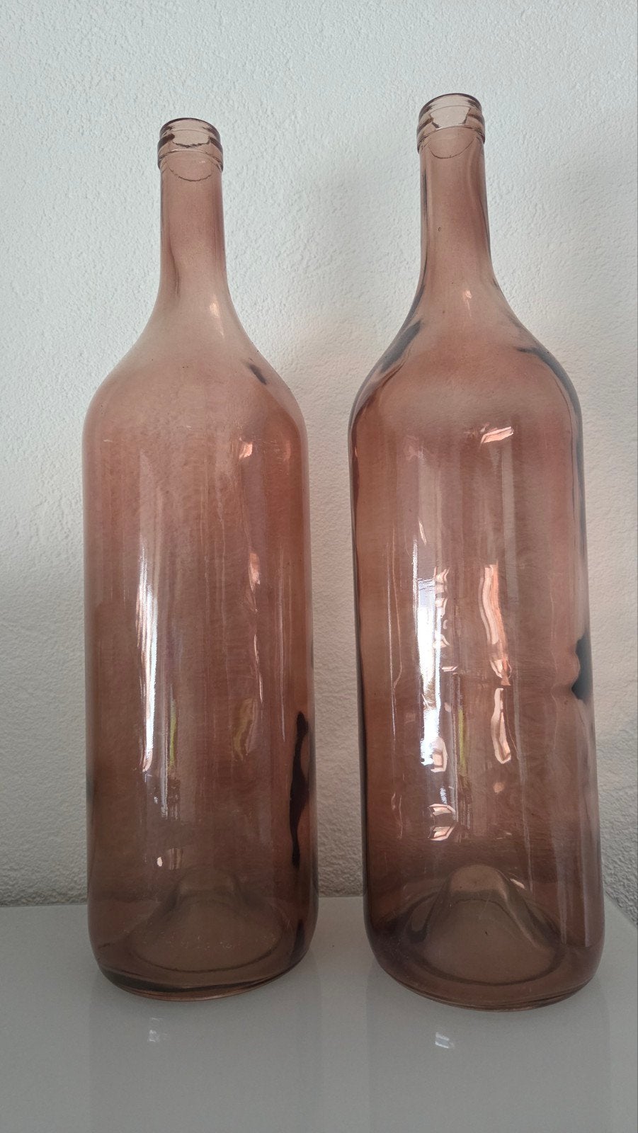 2 mooie vazen/flessen, Huis en Inrichting, Woonaccessoires | Vazen, Ophalen, Zo goed als nieuw, Glas, 54 cm