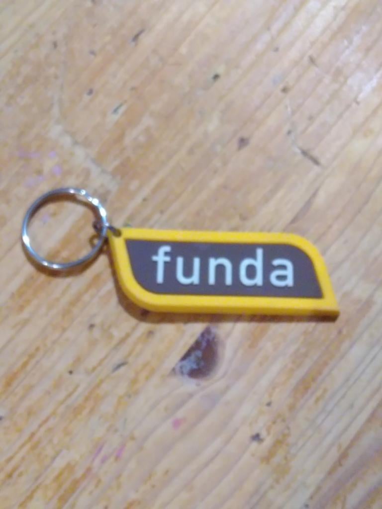 Sleutelhanger Funda, Ophalen of Verzenden