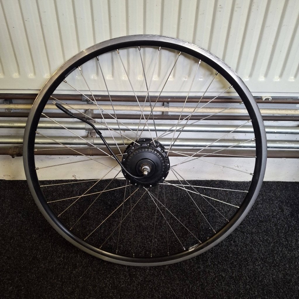 Stella voorwielmotor  28 inch wiel, Ophalen of Verzenden, Zo goed als nieuw, Wiel