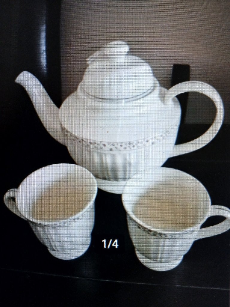 Queens Garden Theepot met 2 mokken, Overige merken, Overige typen, Vintage, Ophalen of Verzenden