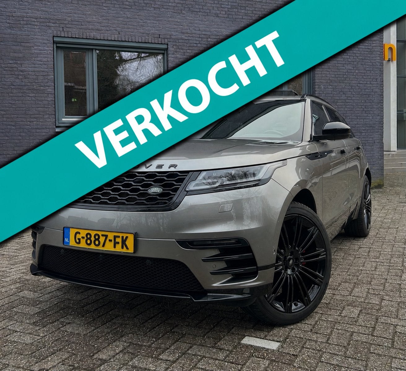 LAND ROVER RANGE ROVER VELAR P250 AWD R-DYNAMIC 22” PANO DAB, Auto's, Land Rover, Automaat, Parkeerassistent, Zwart, 4 cilinders