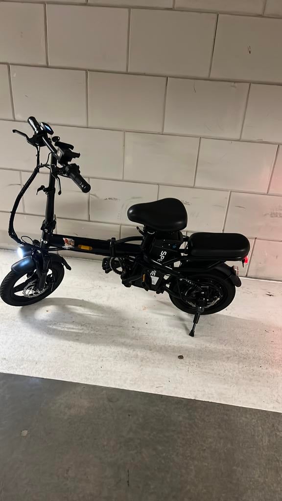 spetime b5 fiets gloednieuw in topstaat inclusief lader, Ophalen of Verzenden