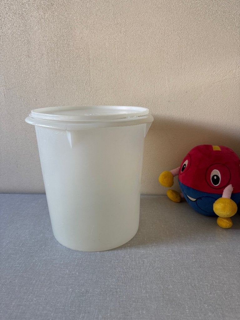 I.Z.G.S. verkerende wasemmer - emmer van TUPPERWARE, Gebruikt, Met deksel, Wit, Overige typen