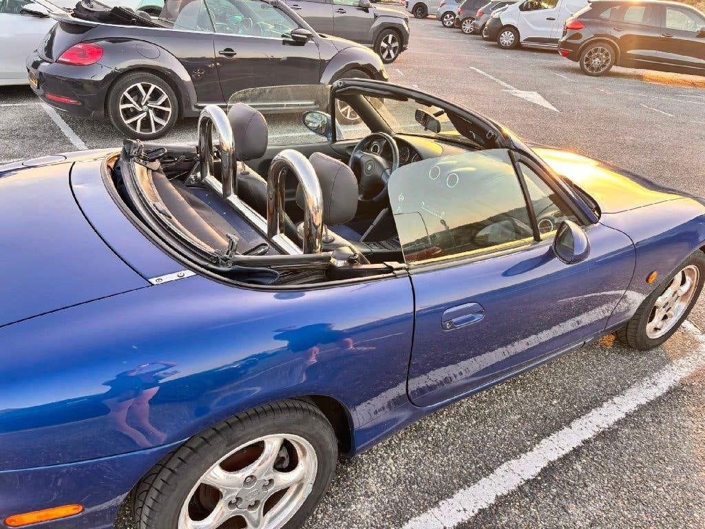 Mazda MX-5 1.8 I 1999 Blauw, foto 8